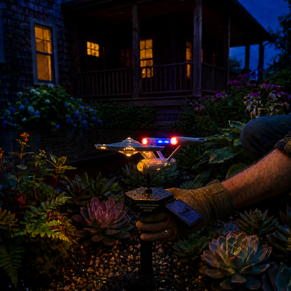 🚀 Sci-Fi Starship Solar Garden Light ✨ Light Up Your Outdoor Space