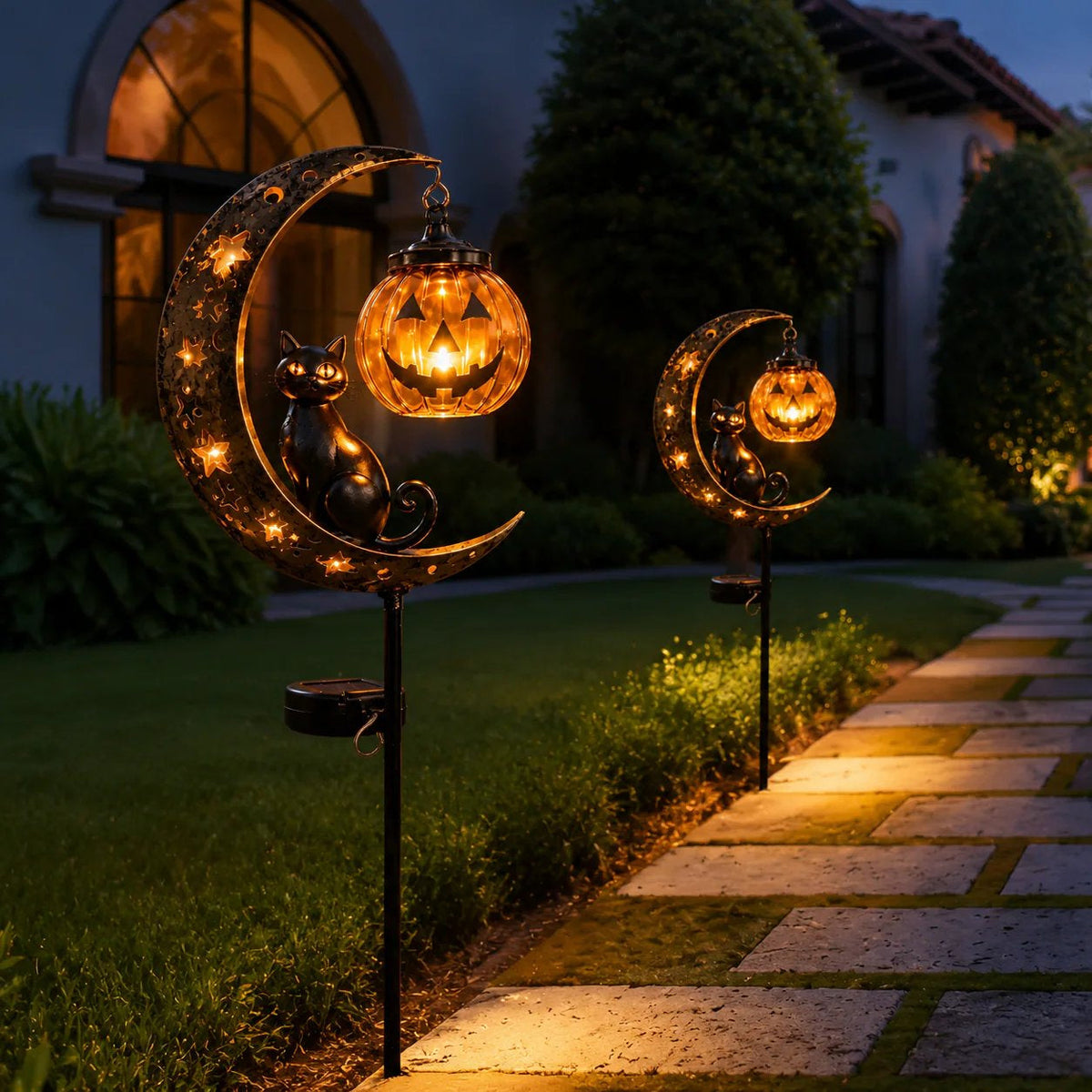 🎃Solar Halloween Garden Stake Light 🌙Spooky Outdoor Yard Decor for Garden, Porch & Pathway